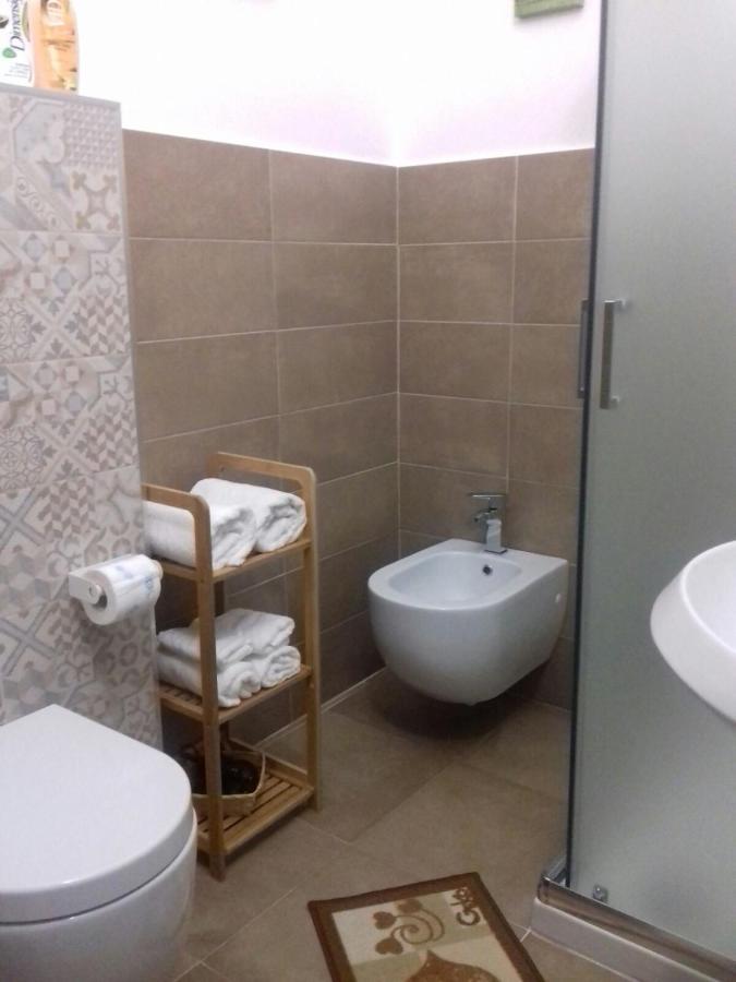 Toledo Street B&B Nápoly Kültér fotó